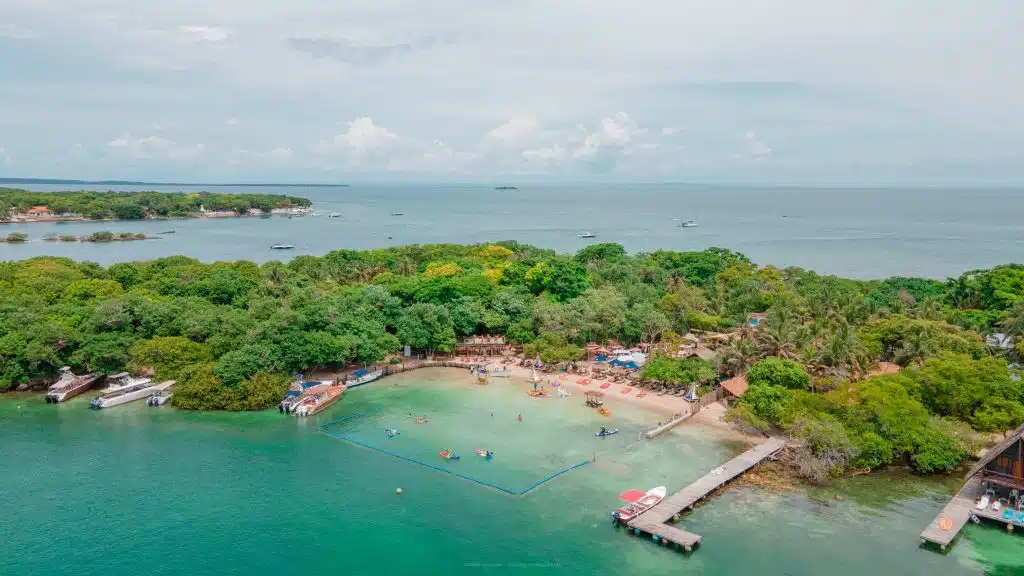 Isla Bela Beach Resort