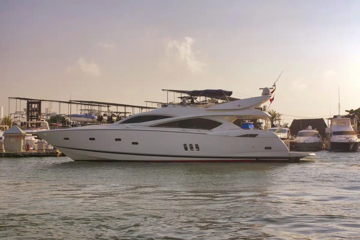 Yacht 82 ft Sunseeker