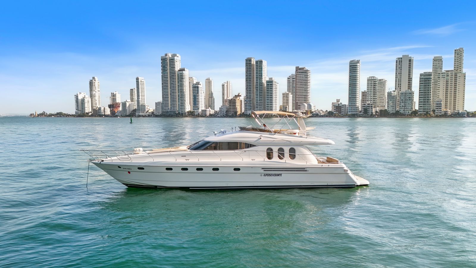 yacht rental in cartagena