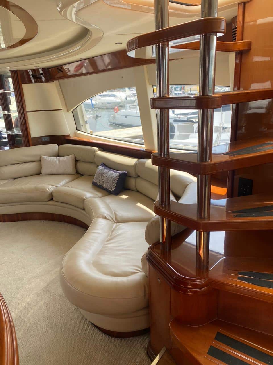 yacht party in cartagena