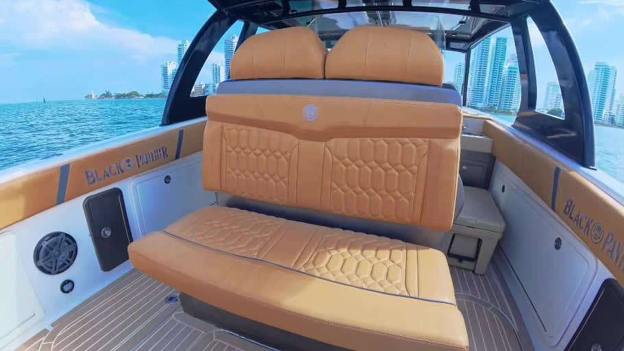 best luxury boat in cartagena