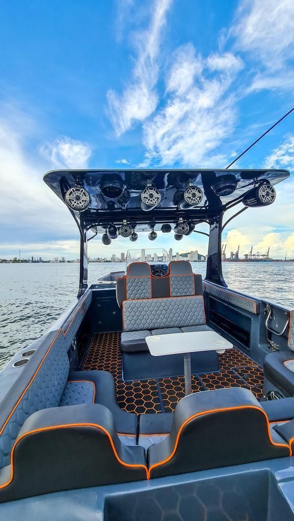 luxury speedbot 40ft