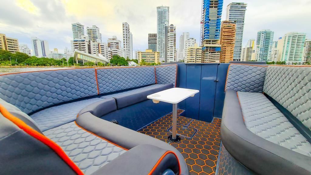 luxury speedbot 40ft